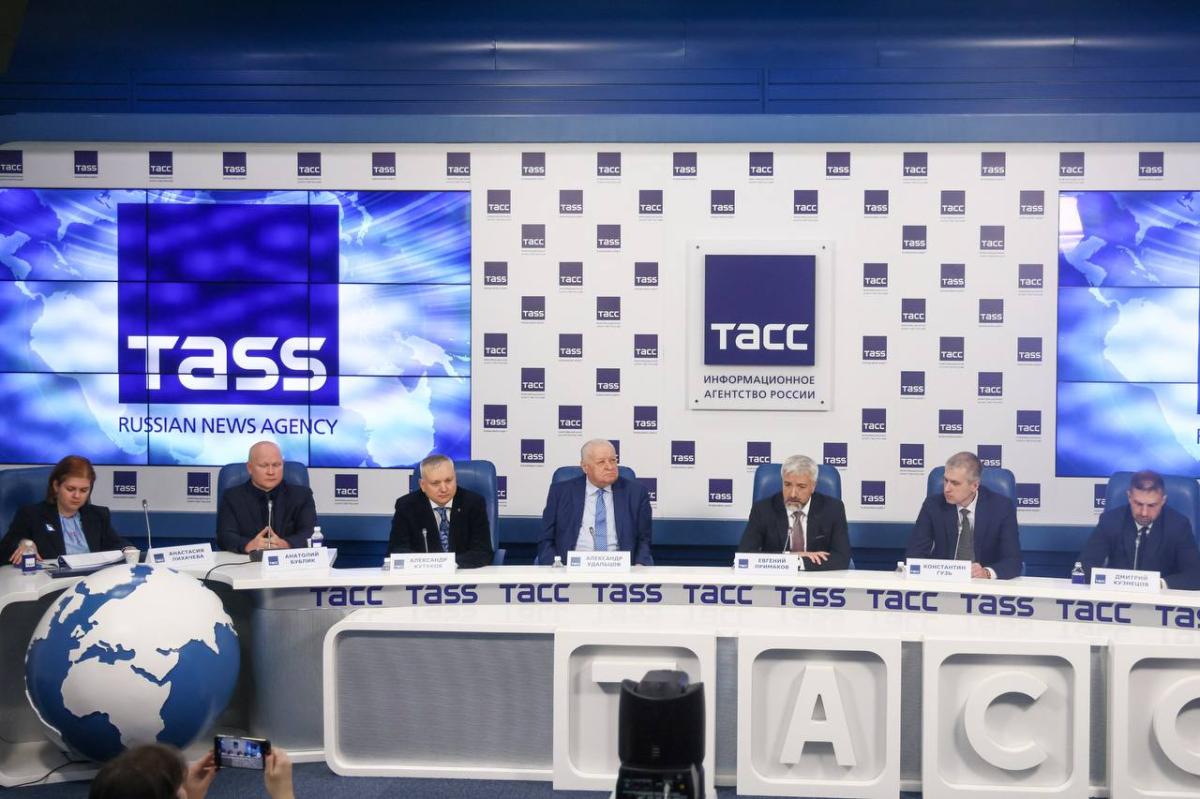 21 мая в ТАСС состоялся круглый стол, посвященный вопросам переселения в Россию соотечественников, проживающих за рубежом